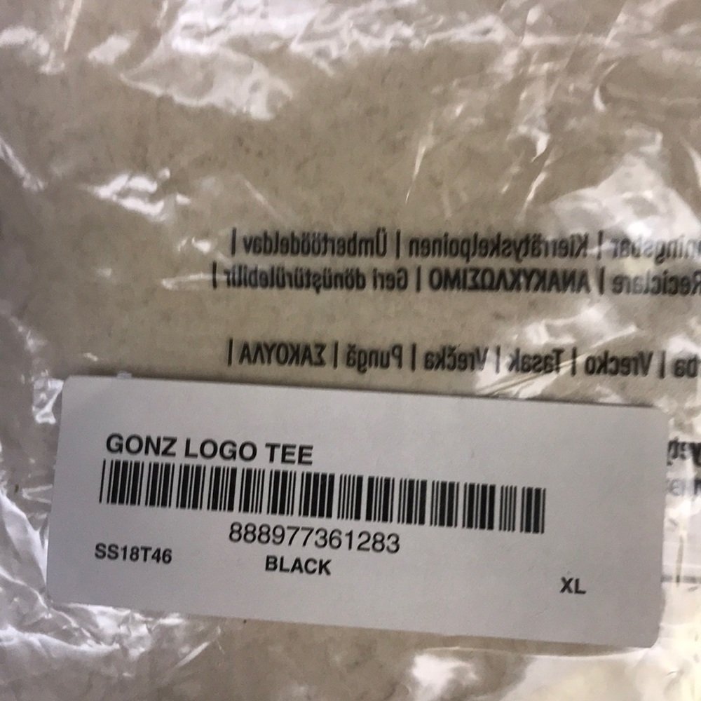 Supreme tee - Picture 2 of 3